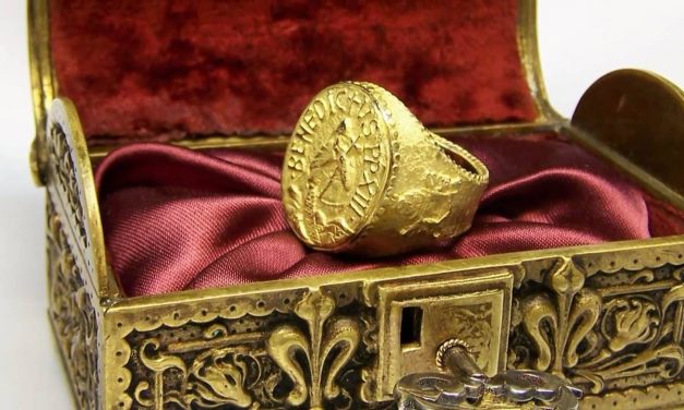 El anillo del pescador